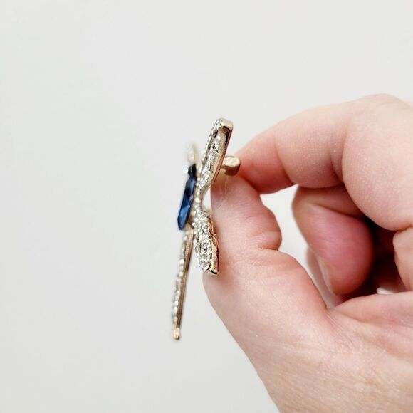 Brand New Gold Tone Silver & Blue Dragonfly Rhinestone Brooch Pin - Picture 5 of 8